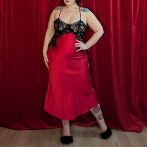 Vintage 90s Victoria's Secret strappy back red 100% silk and black lace negligee